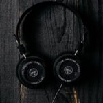 Wooden Beats: Dark Music Headphones Wallpaper